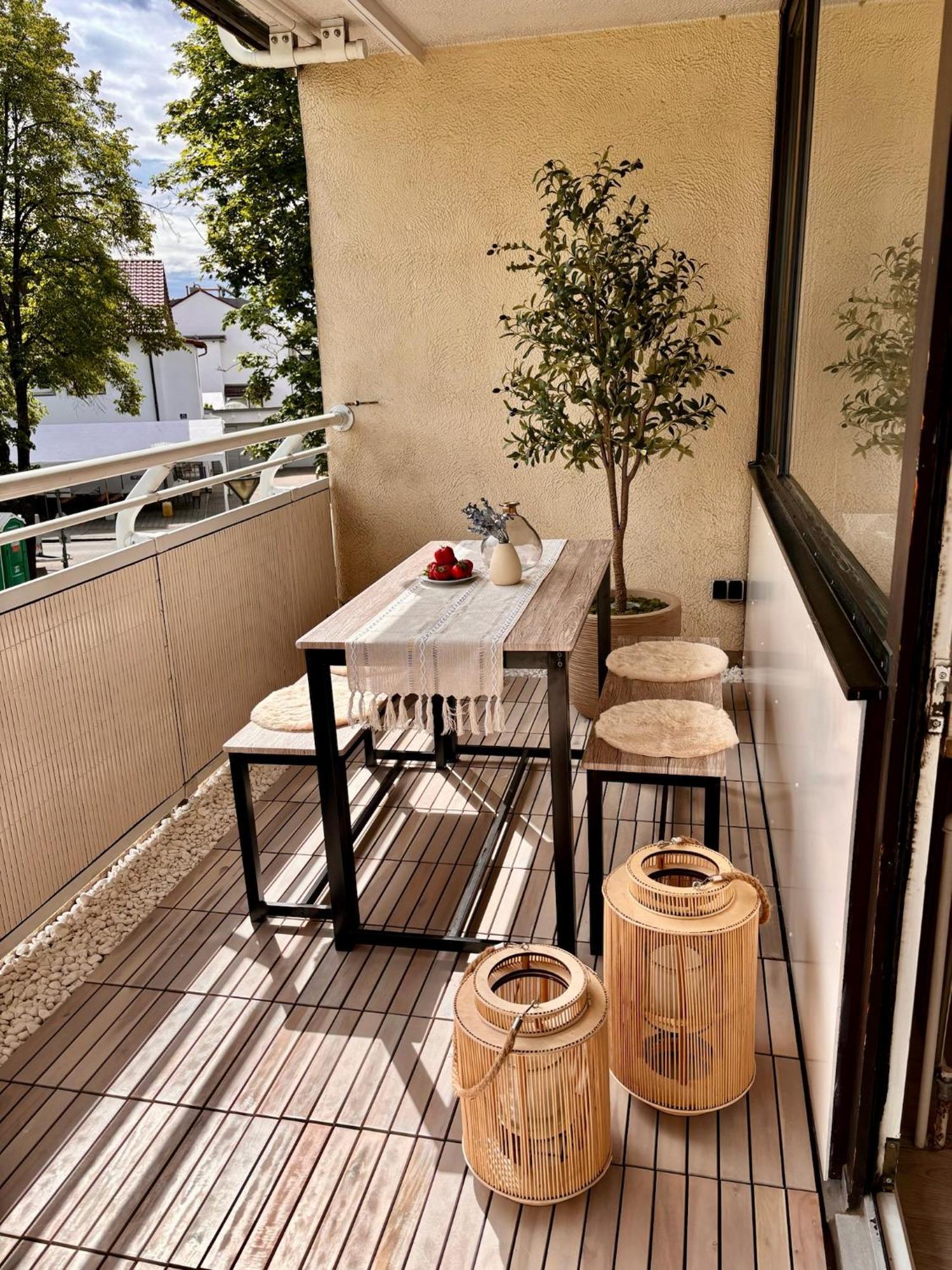 Stylish With Beautiful Terrace Near Audi Apartment Ingolstadt