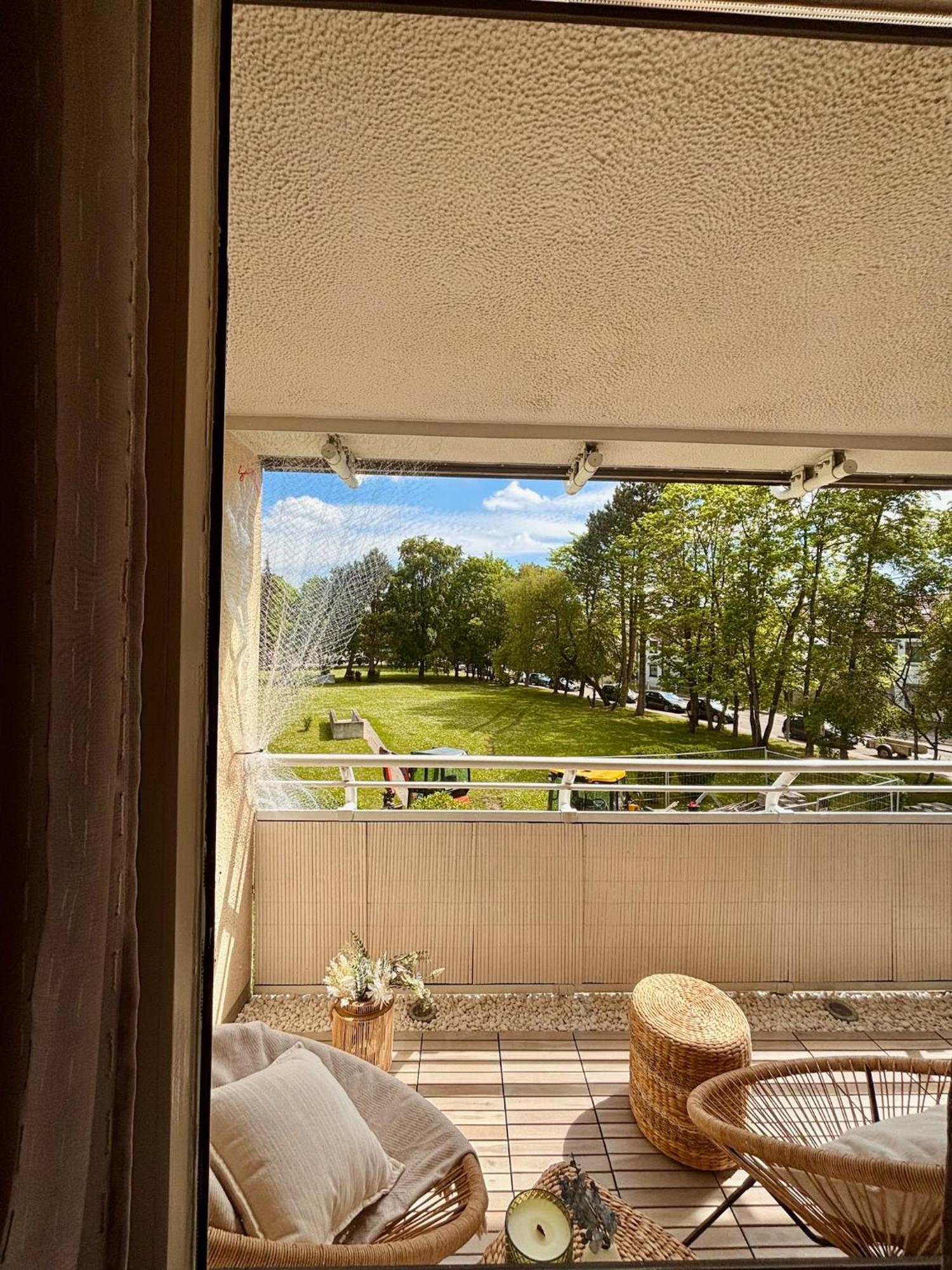 Apartment Stylish With Beautiful Terrace Near Audi